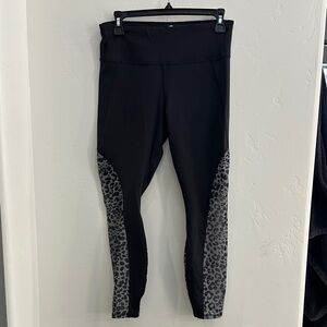 Black Leggings with Leopard Print Accents